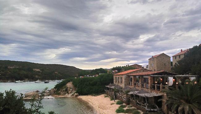 Vista desde el puerto de Tizzano durante un traslado desde el aeropuerto de Ajaccio