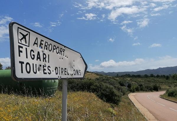 Transfert privé VTC aéroport Ajaccio vers Figari - Route vers l'aéroport de Figari Sud Corse